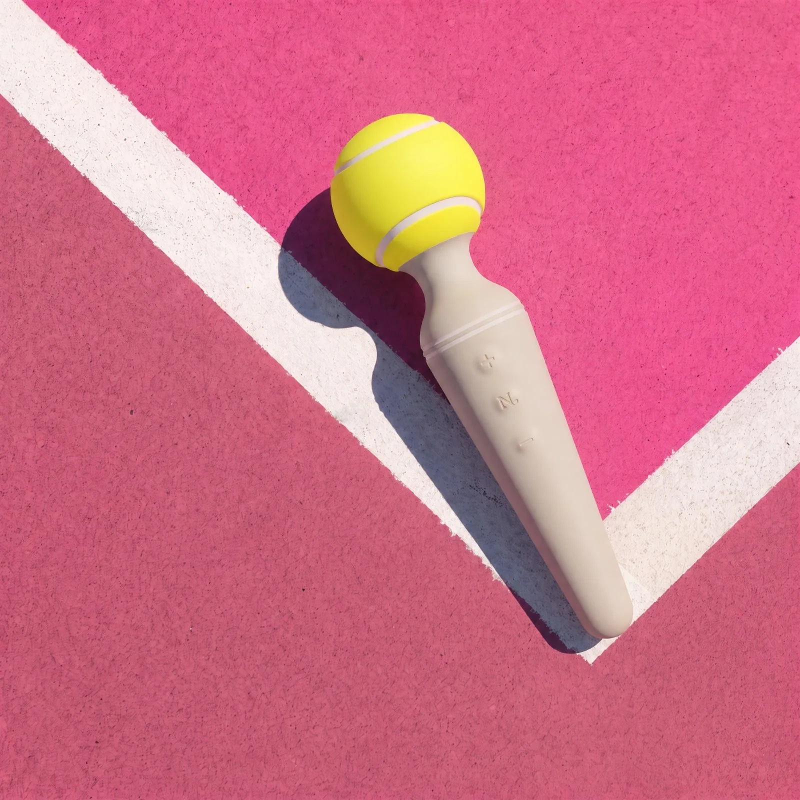 Nancy Tennis device lifestyle photo